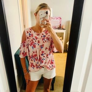 Boutique shirt with cold shoulder cut outs